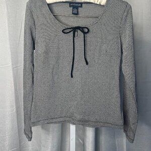 Ann Taylor Black/White Striped Cropped Top - Size S